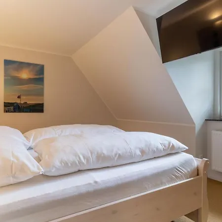 Prázdninový dům Reetdachhaus Steuerbord & Backbord Reetdachhaus Sandhus Steuerbord Sankt Peter-Ording