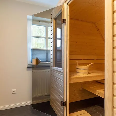 Reetdachhaus Steuerbord & Backbord Reetdachhaus Sandhus Steuerbord Sankt Peter-Ording